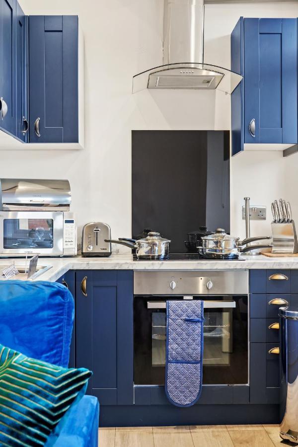 شقة Stylish Yorkshire Gem - Sleeps 4 - Great Location كاسِلفورد المظهر الخارجي الصورة
