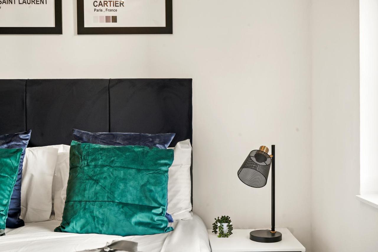 شقة Stylish Yorkshire Gem - Sleeps 4 - Great Location كاسِلفورد المظهر الخارجي الصورة